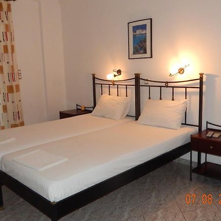 Costareli Aparthotel Fourni Ikarias Room photo
